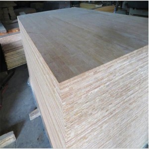 http://www.chinabamboopanels.com/58-180-thickbox/multi-layers-bamboo-panel-horizontal-pressed.jpg